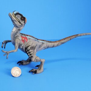 JURASSIC PARK HASBRO RE-AK-A-TAK RAPTOR JP3